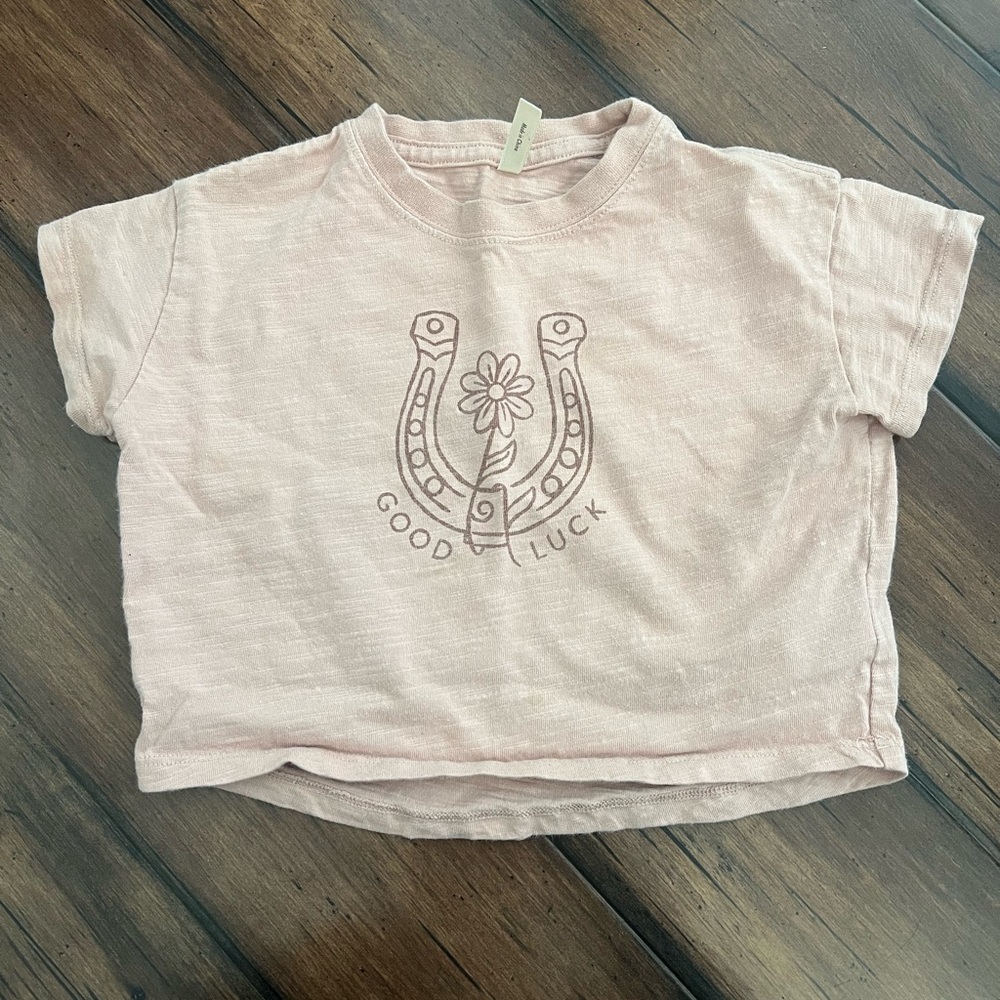 Rylee + Cru Horseshoe Boxy Tee
